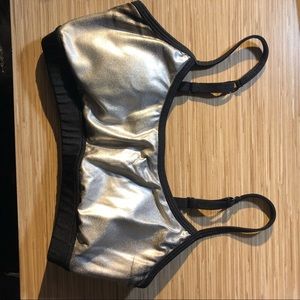 sportsbra
